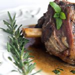Tender Slow Cooker Leg of Lamb: A Flavorful Feast