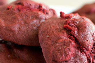Irresistible Red Velvet Crinkle Cookies: A Sweet Delight