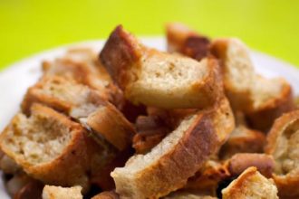 Crunchy Bliss: Easy Steps to Perfect Homemade Croutons